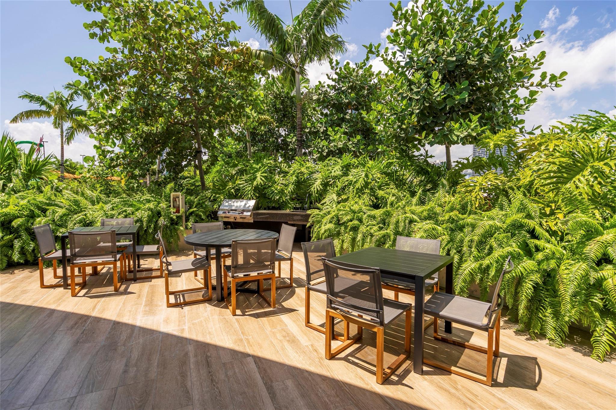 ARIA RESERVE SOUTH - Residential Lease