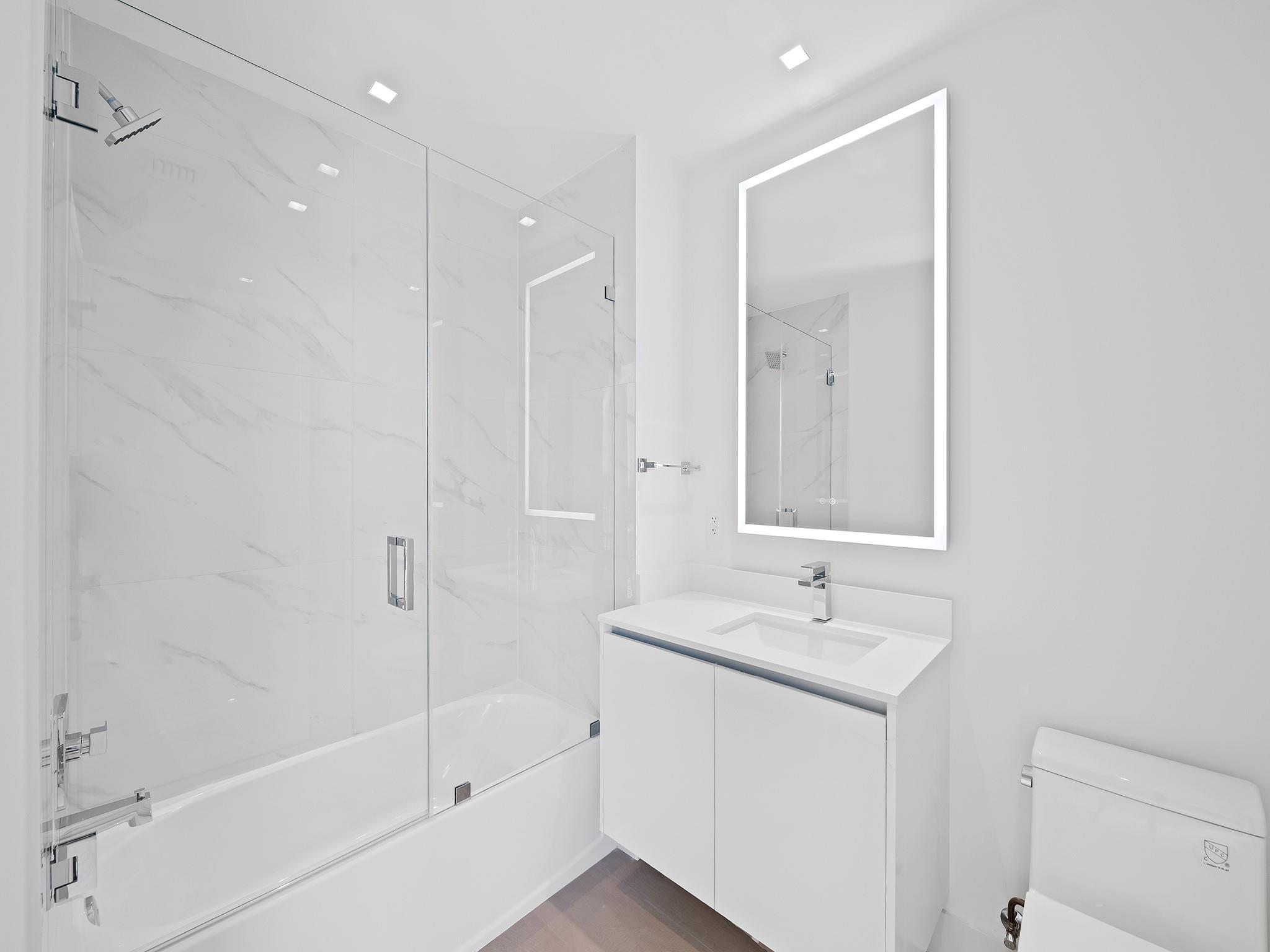 ARIA RESERVE SOUTH - Residential Lease