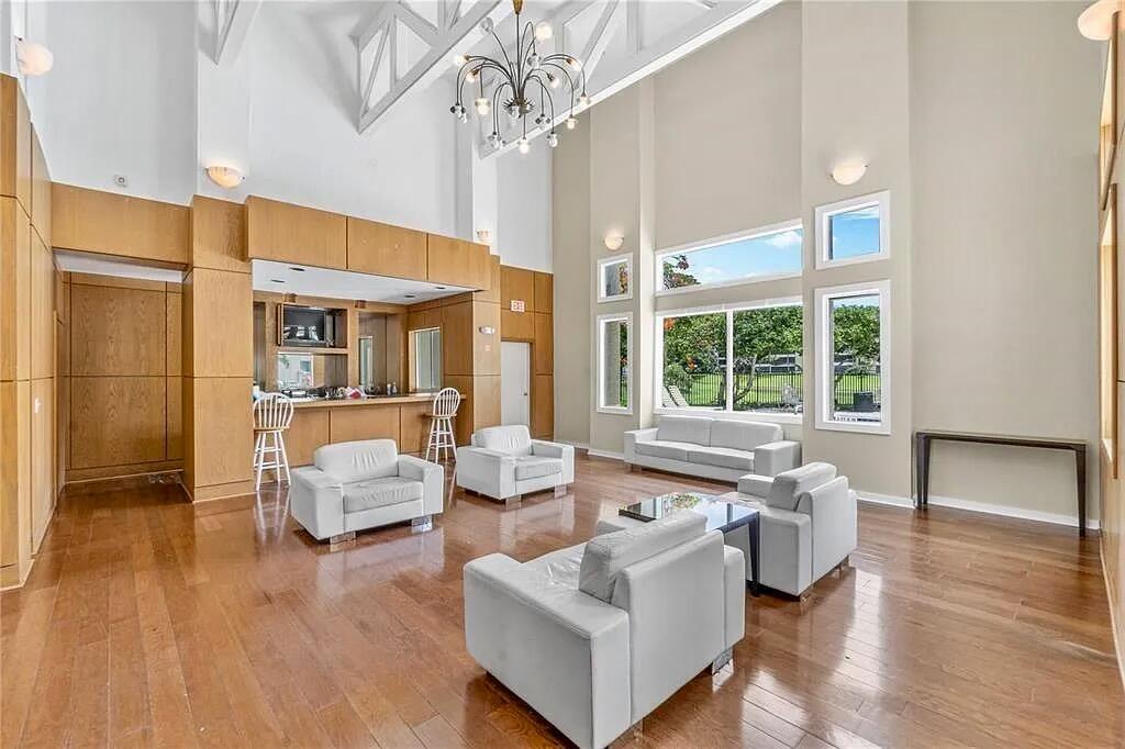 VERANO AT DELRAY CONDO - Residential