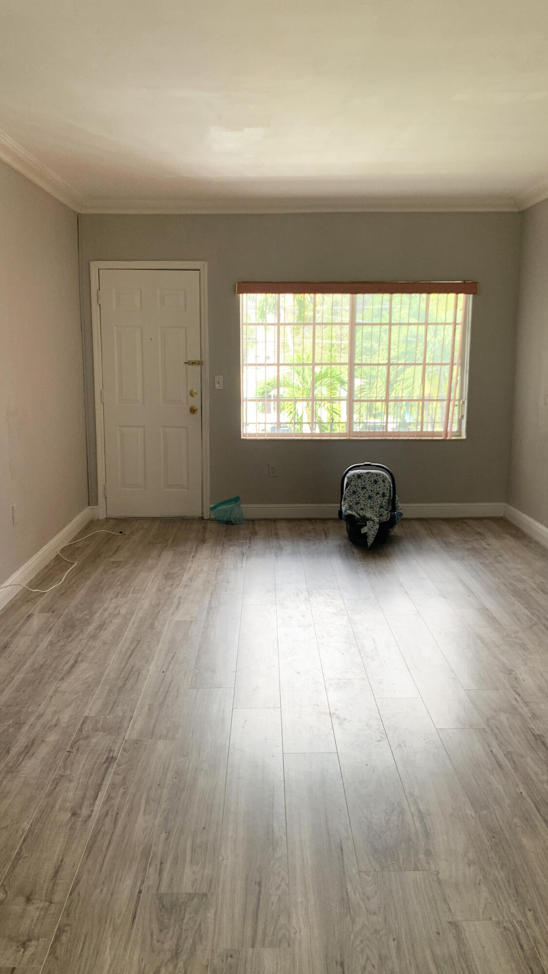 LOS JARDINES CONDO - Residential Lease