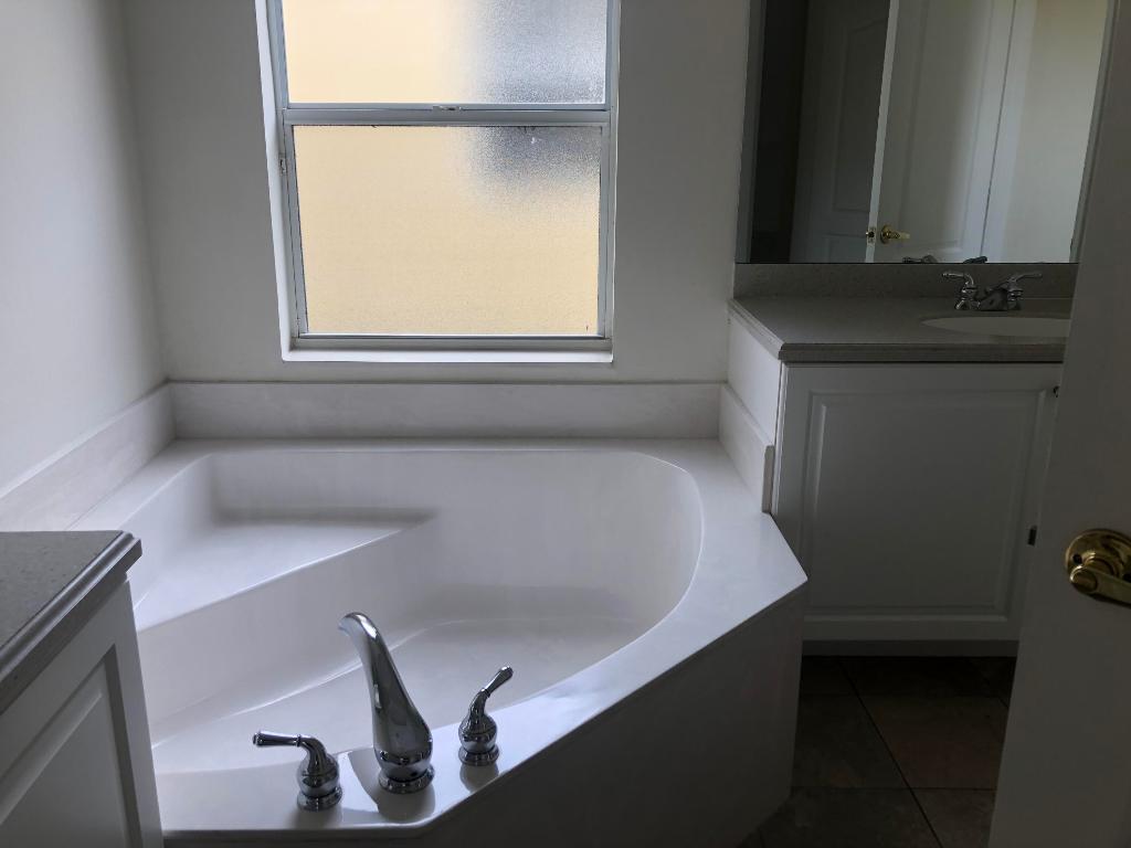 PORTOFINO SHORES - Residential Lease