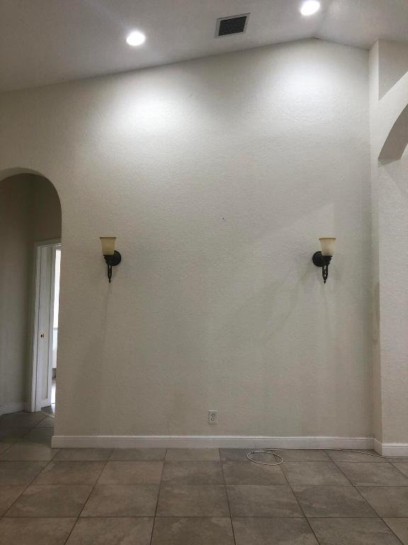 PORTOFINO SHORES - Residential Lease