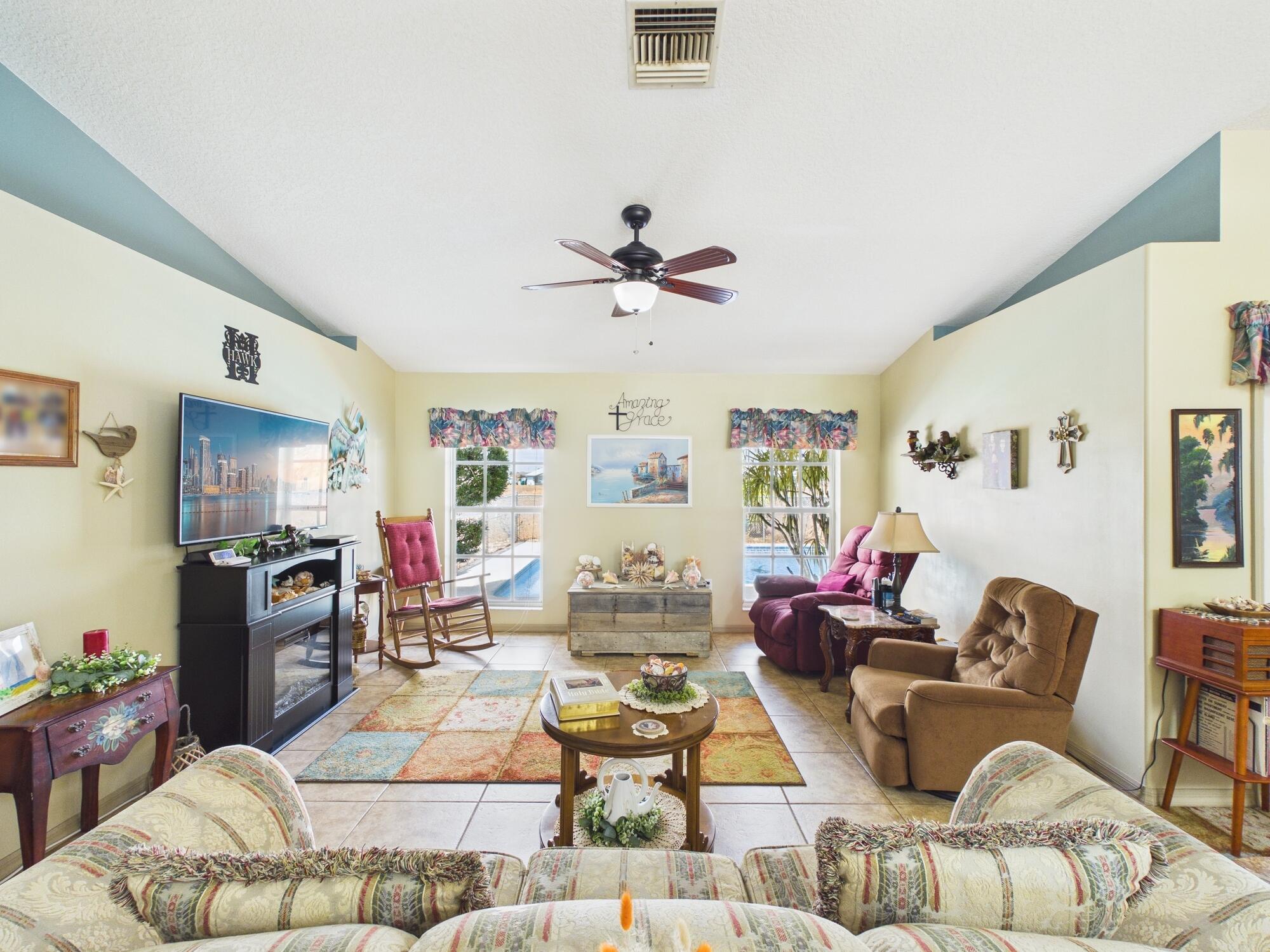 SUNRISE ESTATES SUBDIVISION - Residential