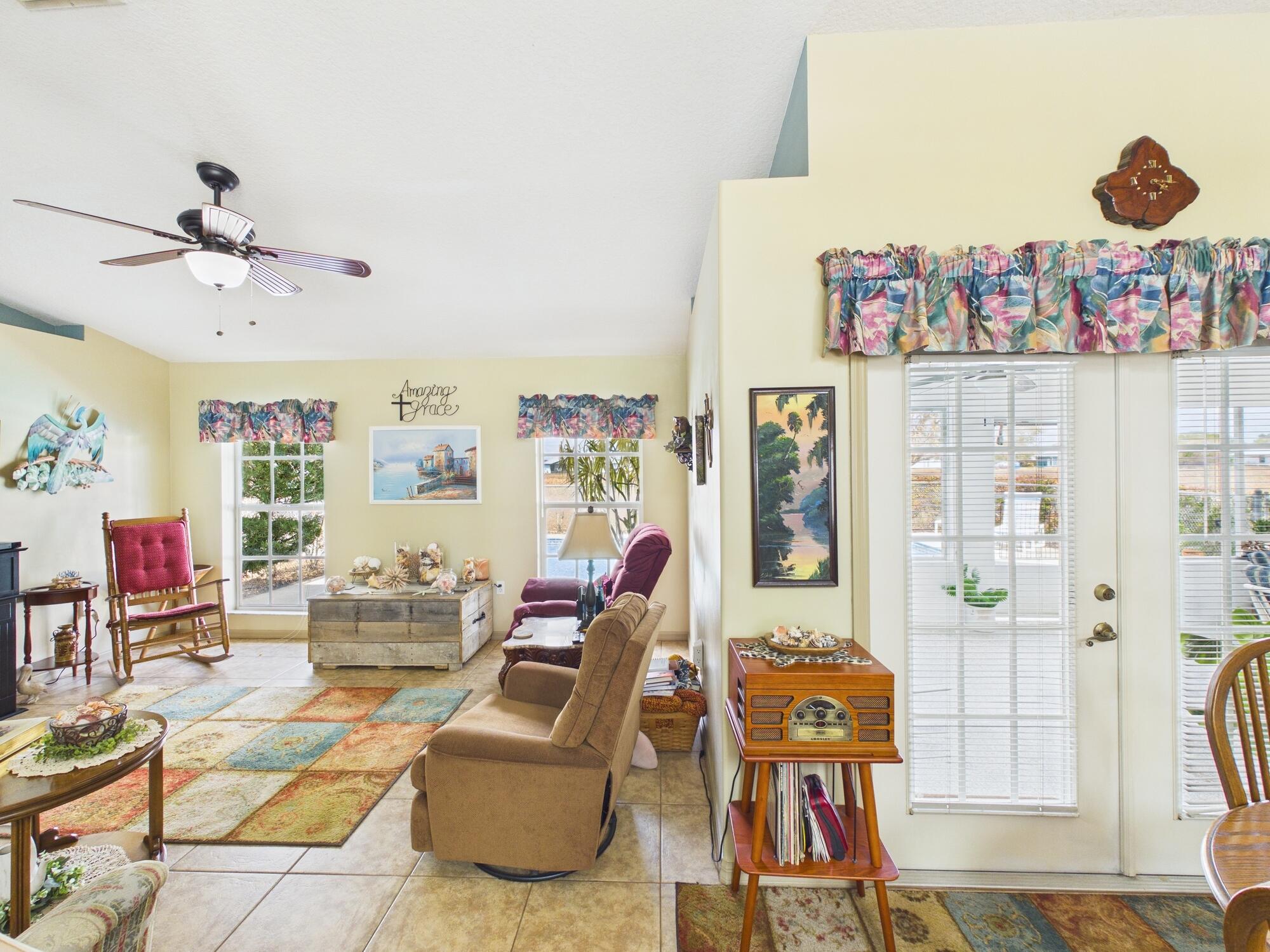 SUNRISE ESTATES SUBDIVISION - Residential