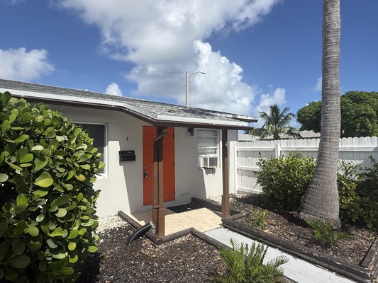 1415 N J ST APT 4, LAKE WORTH BEACH, FL 33460 - Image fcb5c19e31cb0a814c809732ca1b27c9/2436919827