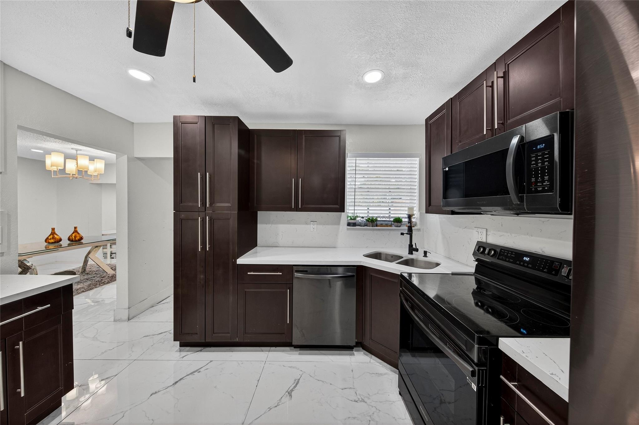 Norwood 4th Add - Residential Lease