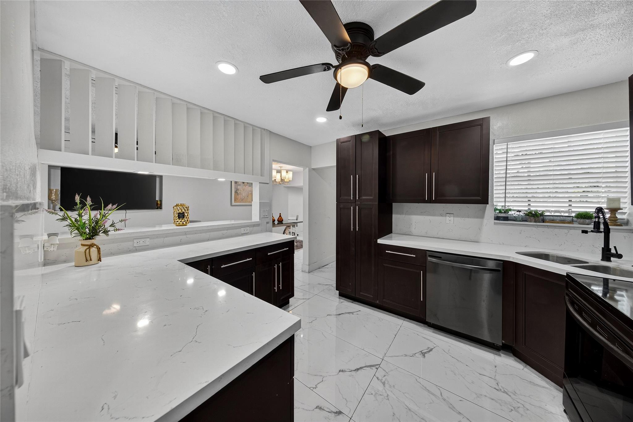 Norwood 4th Add - Residential Lease