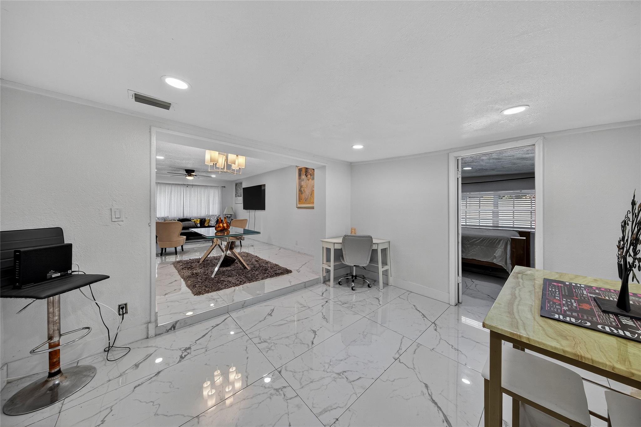 Norwood 4th Add - Residential Lease