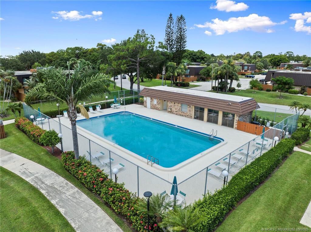 5818 SE Windsong Lane 212