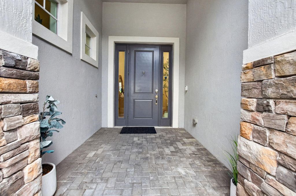 Photo of 9682 Captiva Circle, Boynton Beach, FL 33437 (MLS # B26021434)