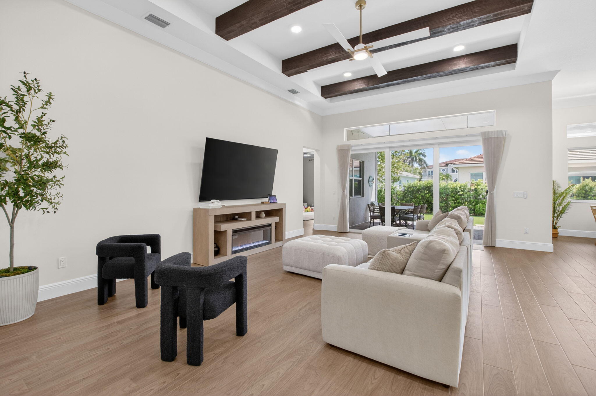 ENCLAVE AT BOYNTON WATERS - Residential