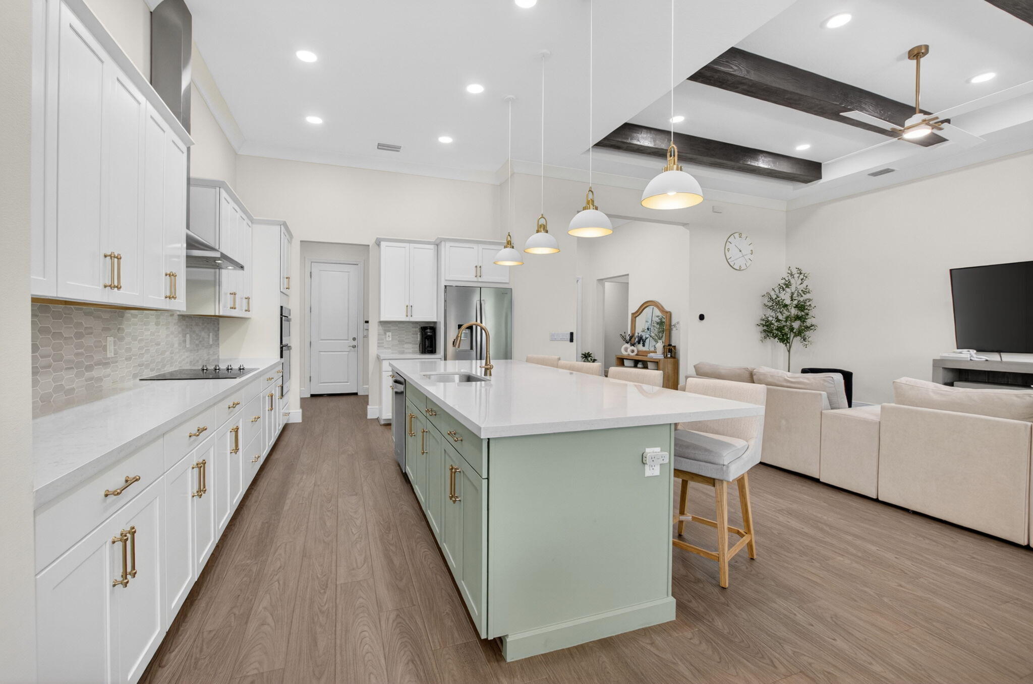 ENCLAVE AT BOYNTON WATERS - Residential