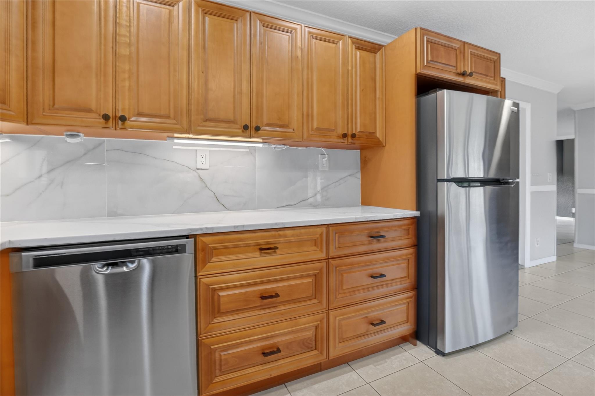 Fairlawn 41-44 B - Residential Lease