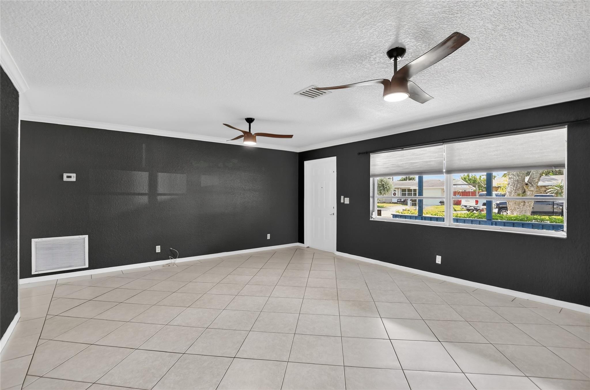 Fairlawn 41-44 B - Residential Lease