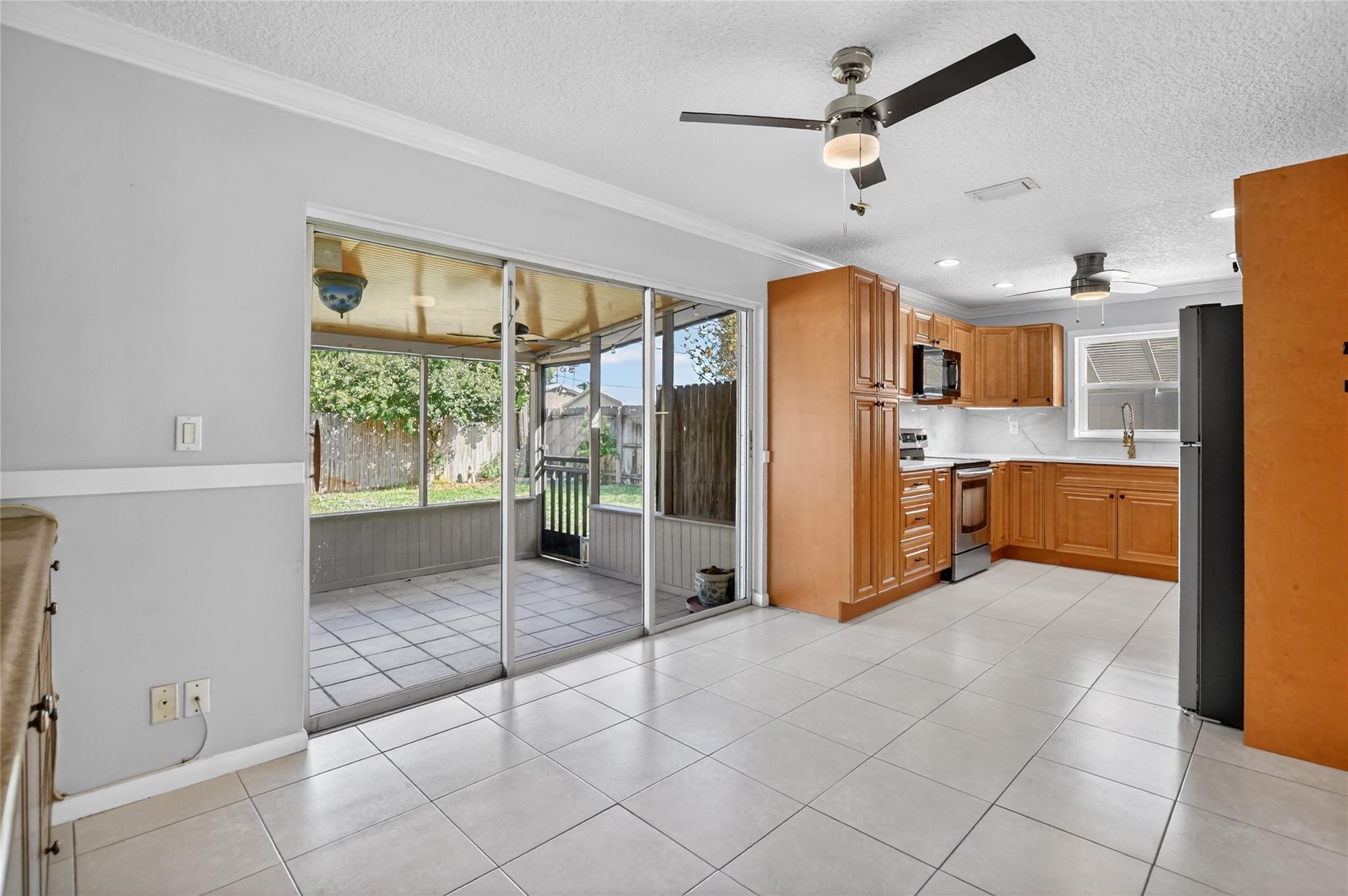 Fairlawn 41-44 B - Residential Lease