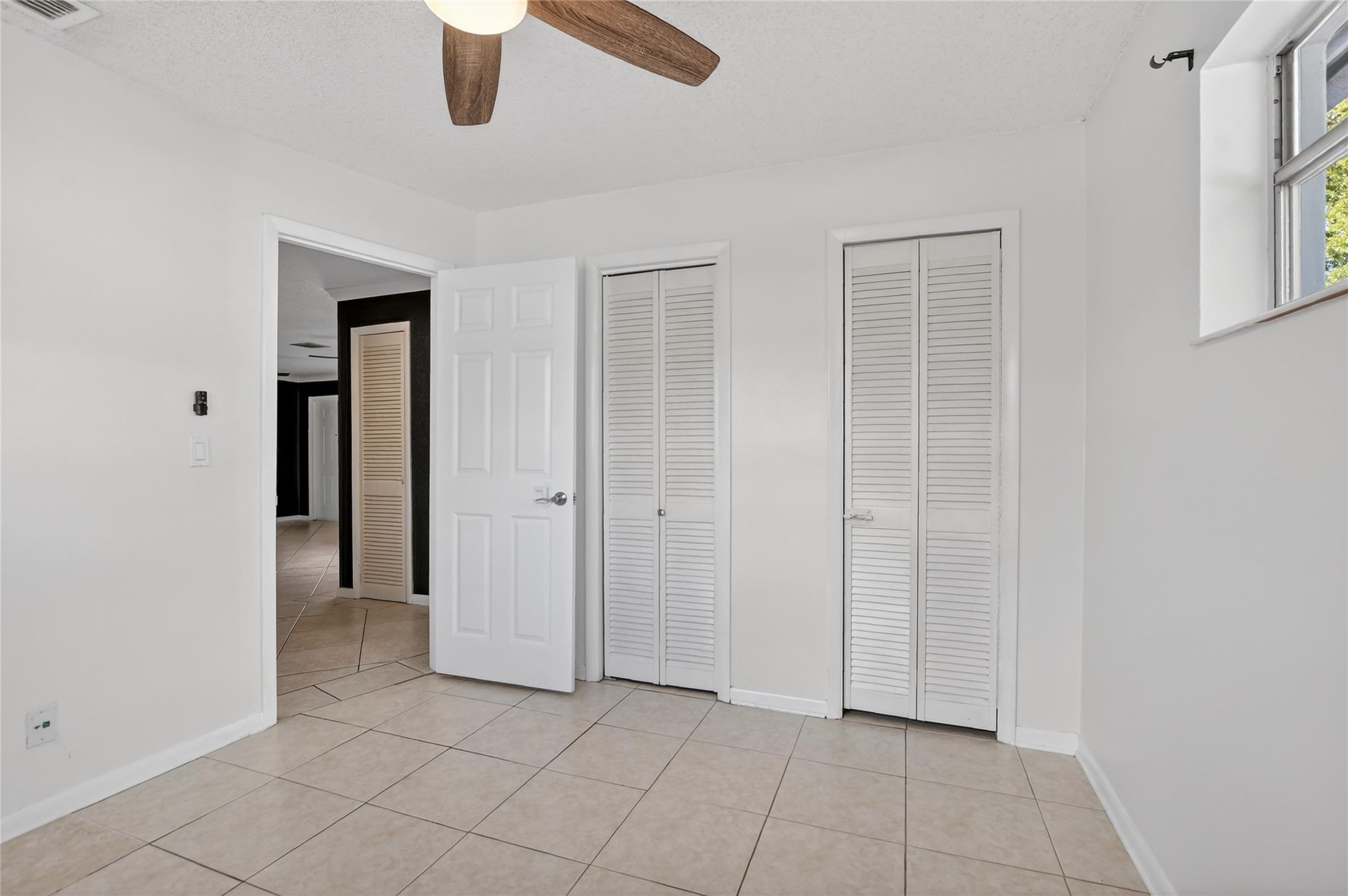 Fairlawn 41-44 B - Residential Lease