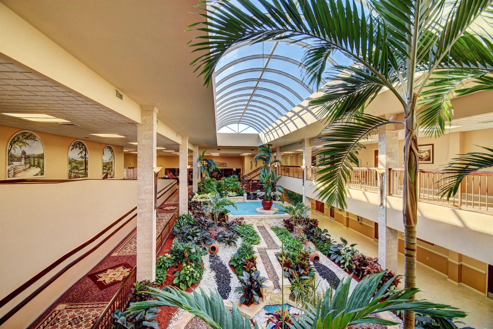 HUNTINGTON POINTE - Residential