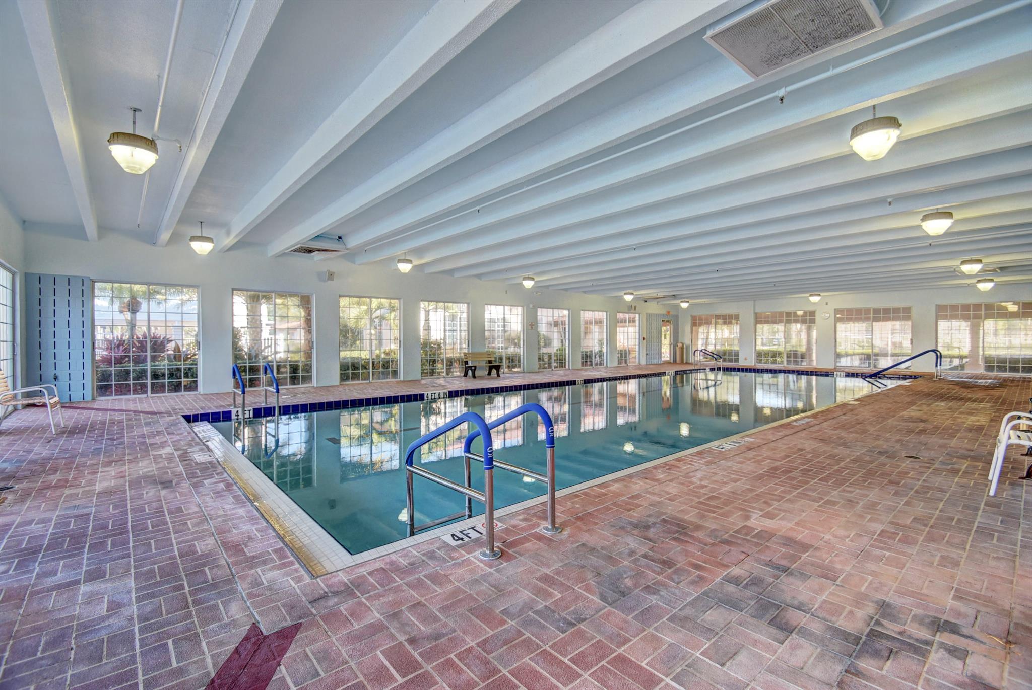 HUNTINGTON POINTE - Residential