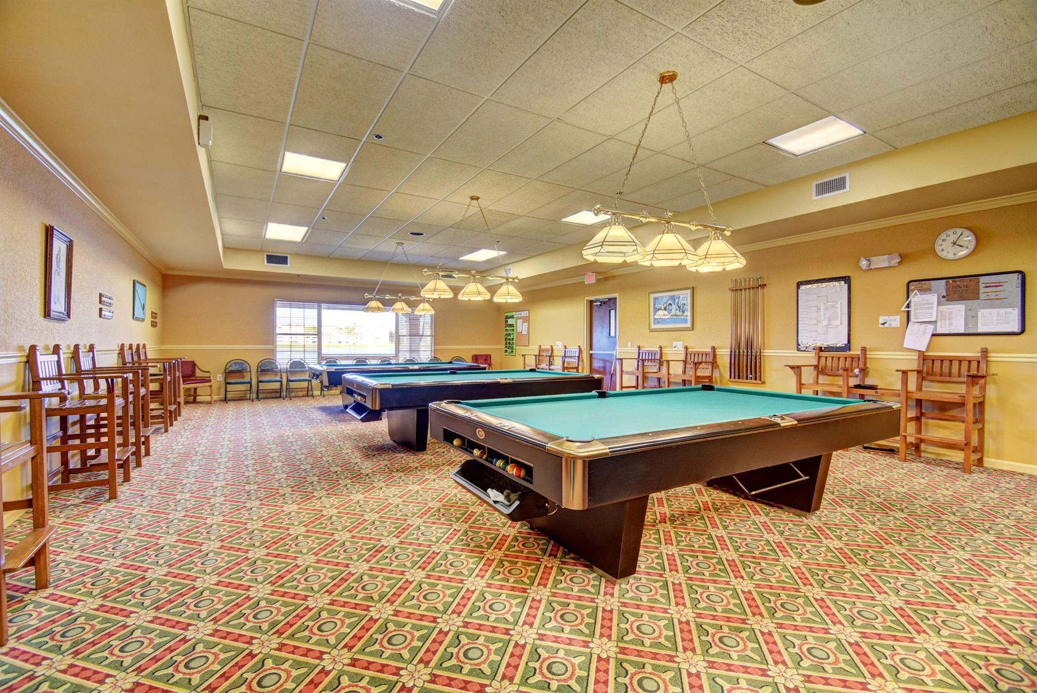 HUNTINGTON POINTE - Residential