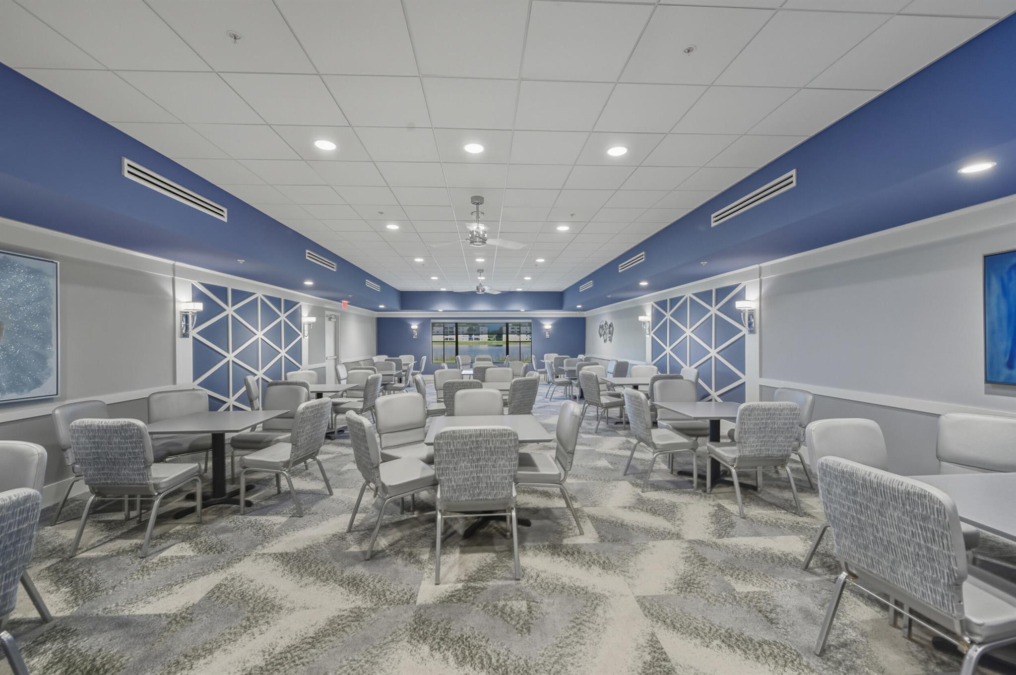 HUNTINGTON POINTE - Residential