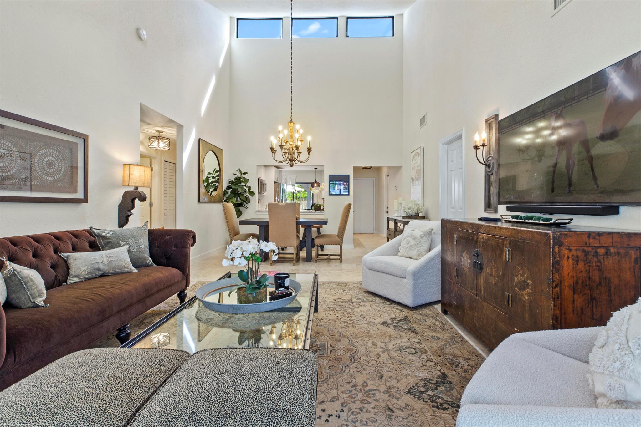 BEDFORD MEWS AT WELLINGTO - Residential Lease