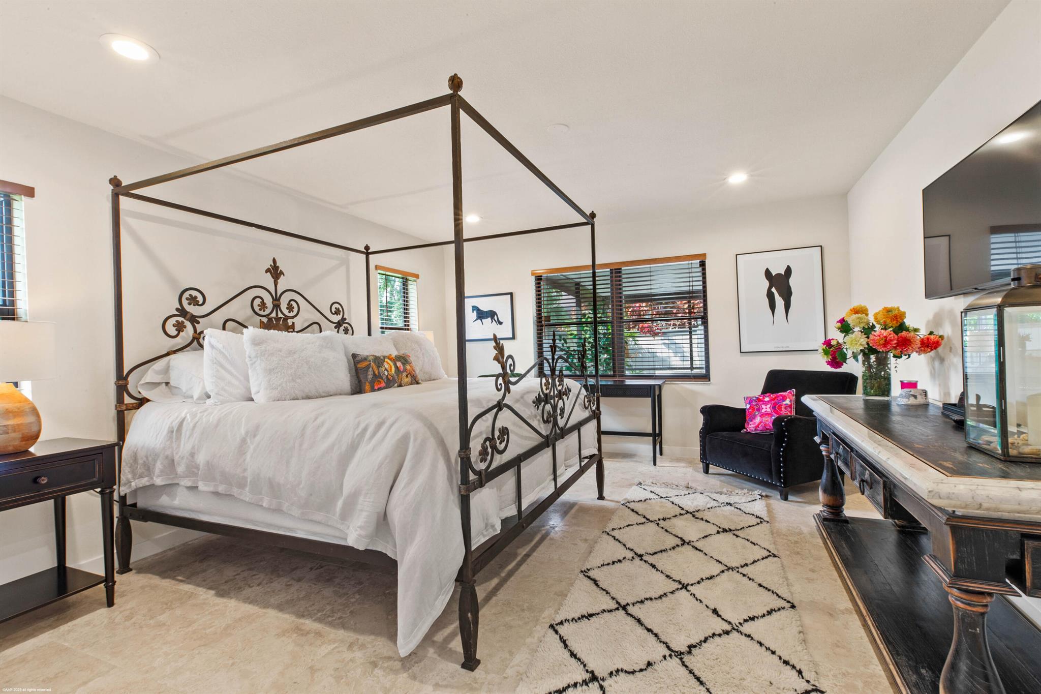 BEDFORD MEWS AT WELLINGTO - Residential Lease