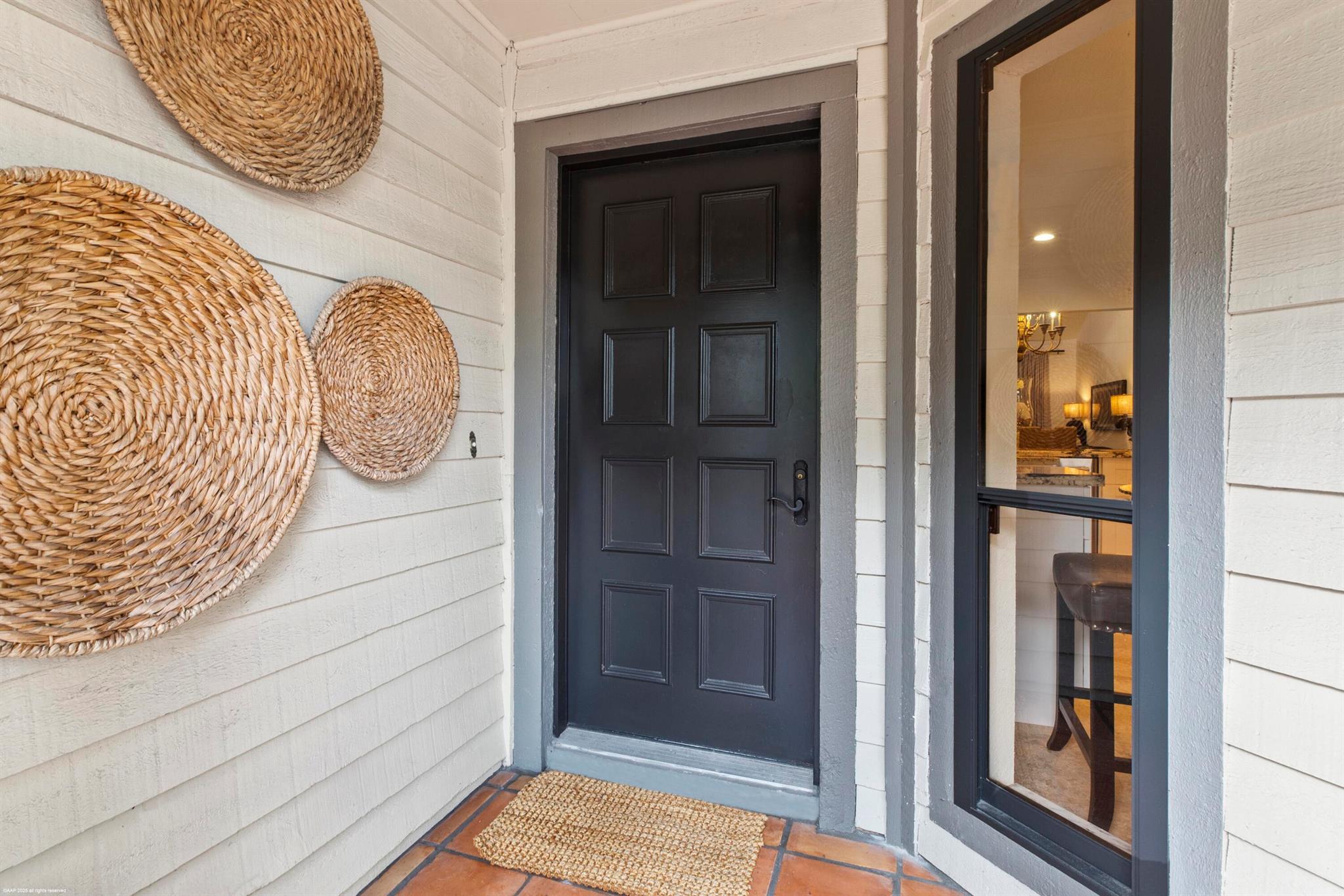 BEDFORD MEWS AT WELLINGTO - Residential Lease