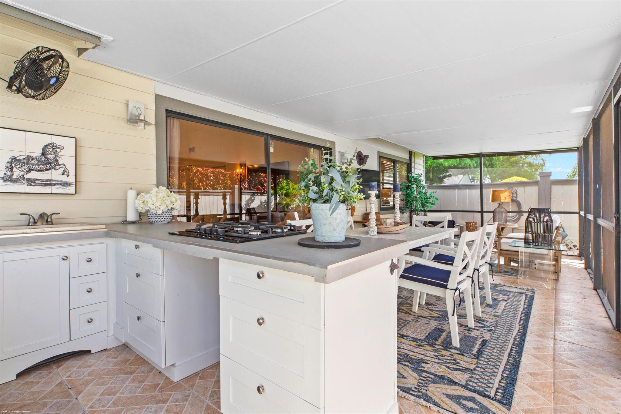 BEDFORD MEWS AT WELLINGTO - Residential Lease