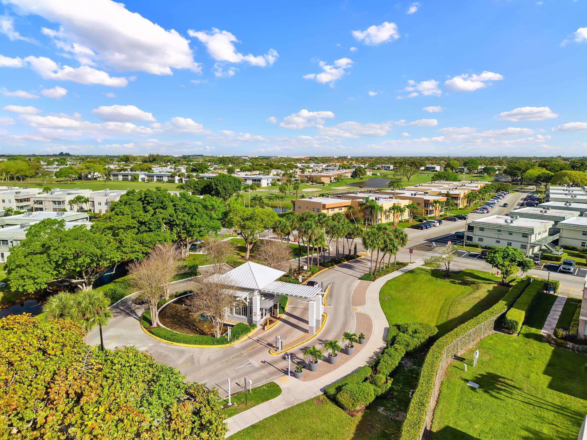 KINGS POINT FLANDERS CONDOS - Residential