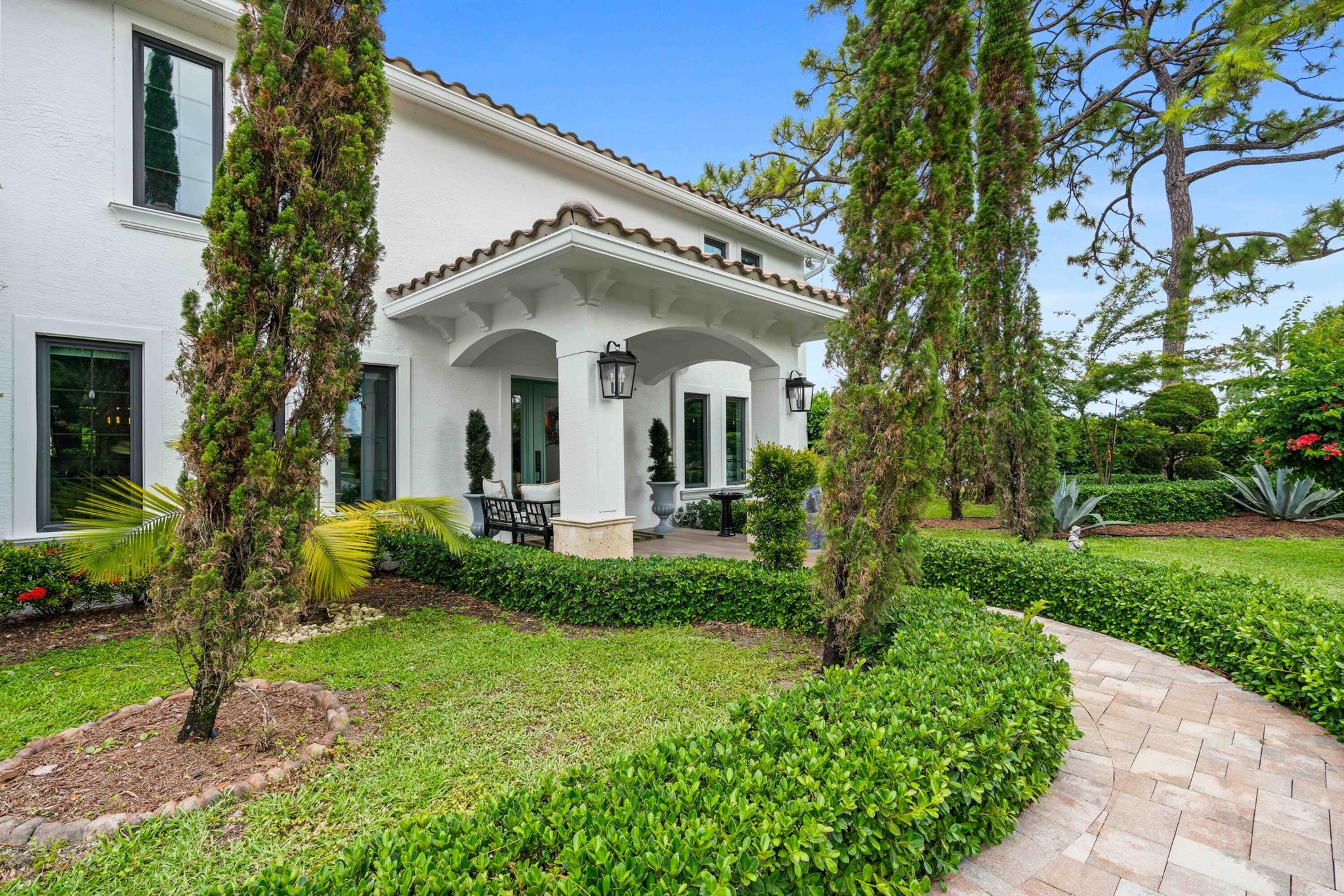 6204 Celadon Circle