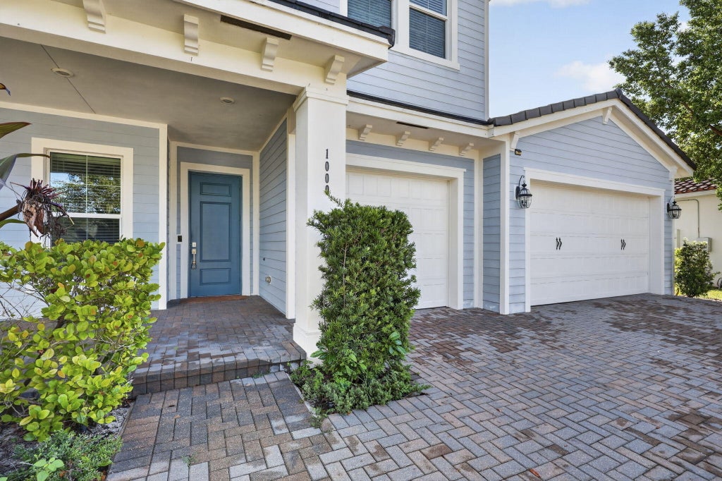 Photo of 1000 Sterling Pine Place, Loxahatchee, FL 33470 (MLS # B26067237)