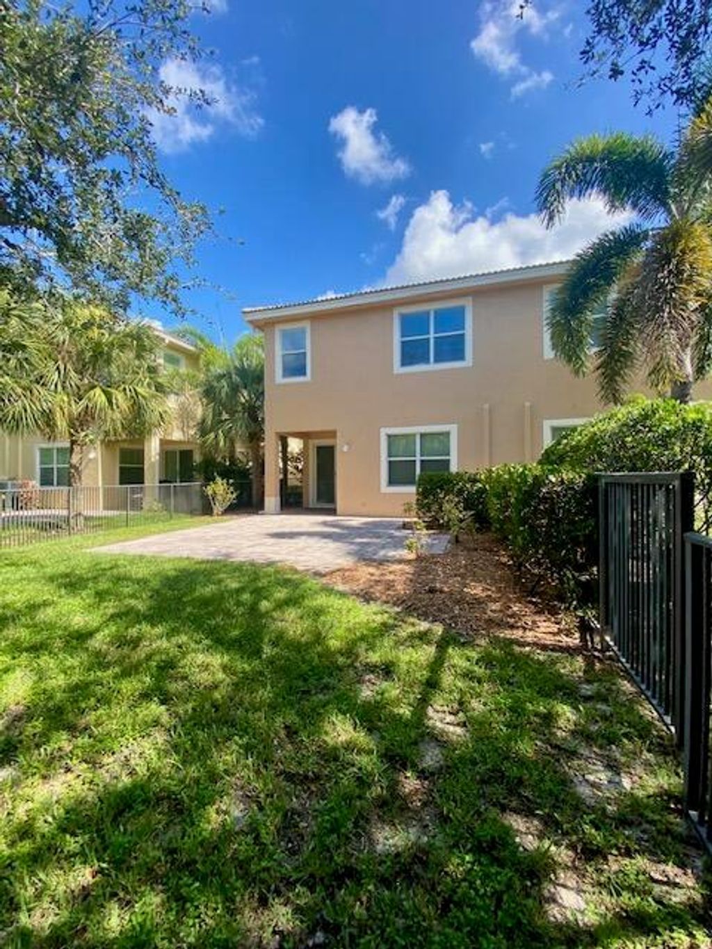 Photo of 4527 Cadiz Circle, Palm Beach Gardens, FL 33418 (MLS # R11110305)