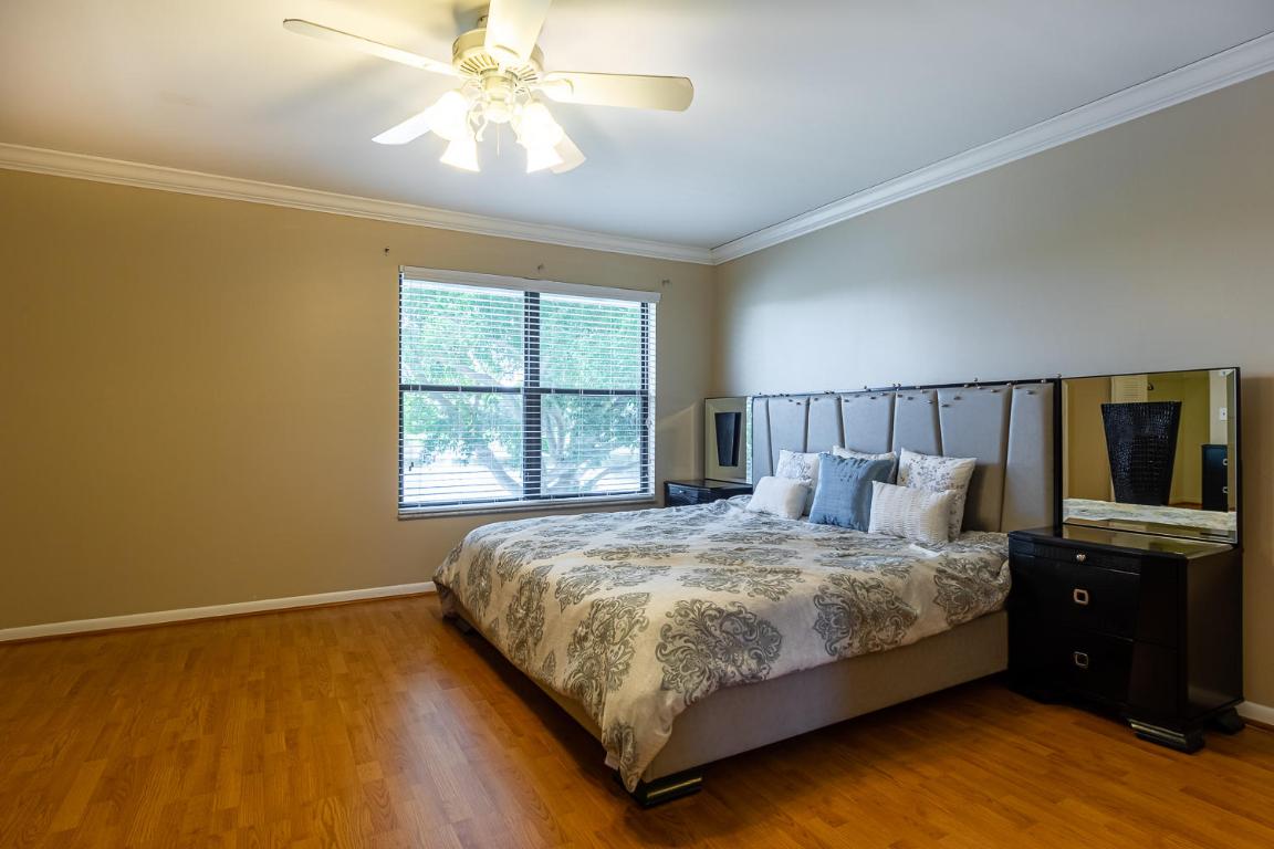 NORTHPOINTE I - Residential