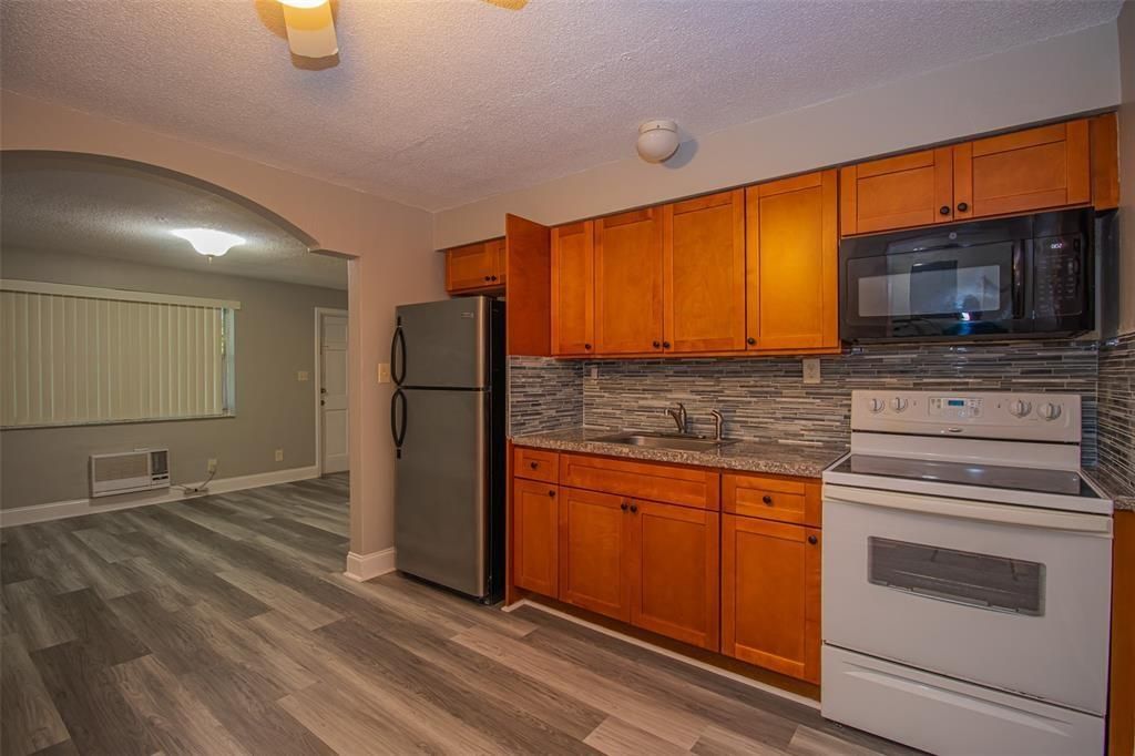 Photo of 1808 SW 20th St #2, Fort Lauderdale, FL 33315 (MLS # F10511202)