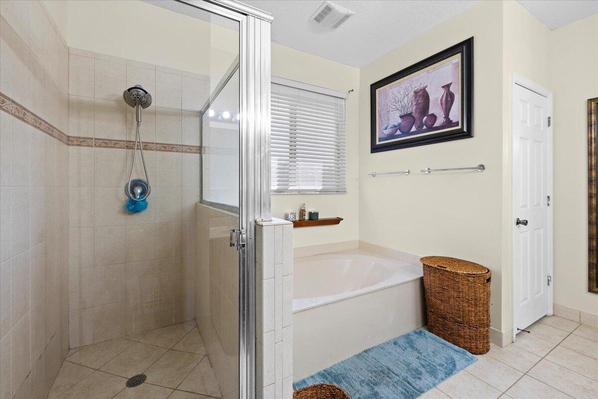 BLACK CREEK HOMES - Residential