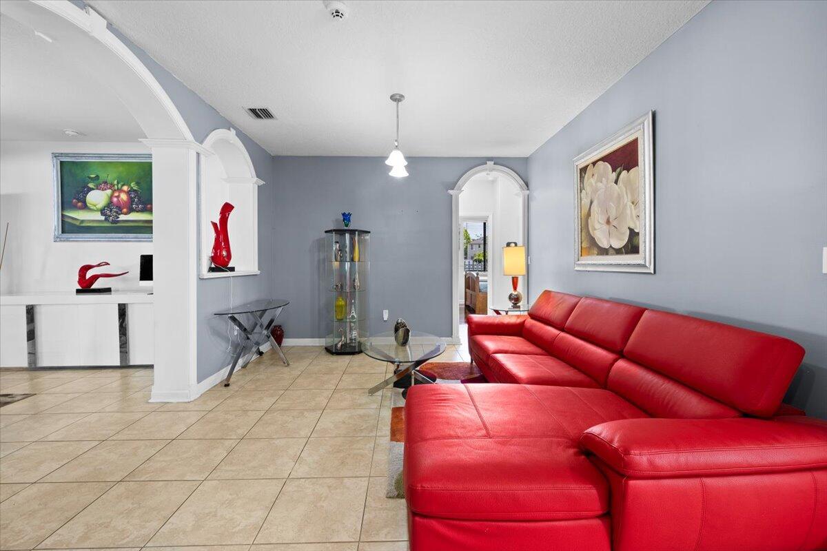 BLACK CREEK HOMES - Residential