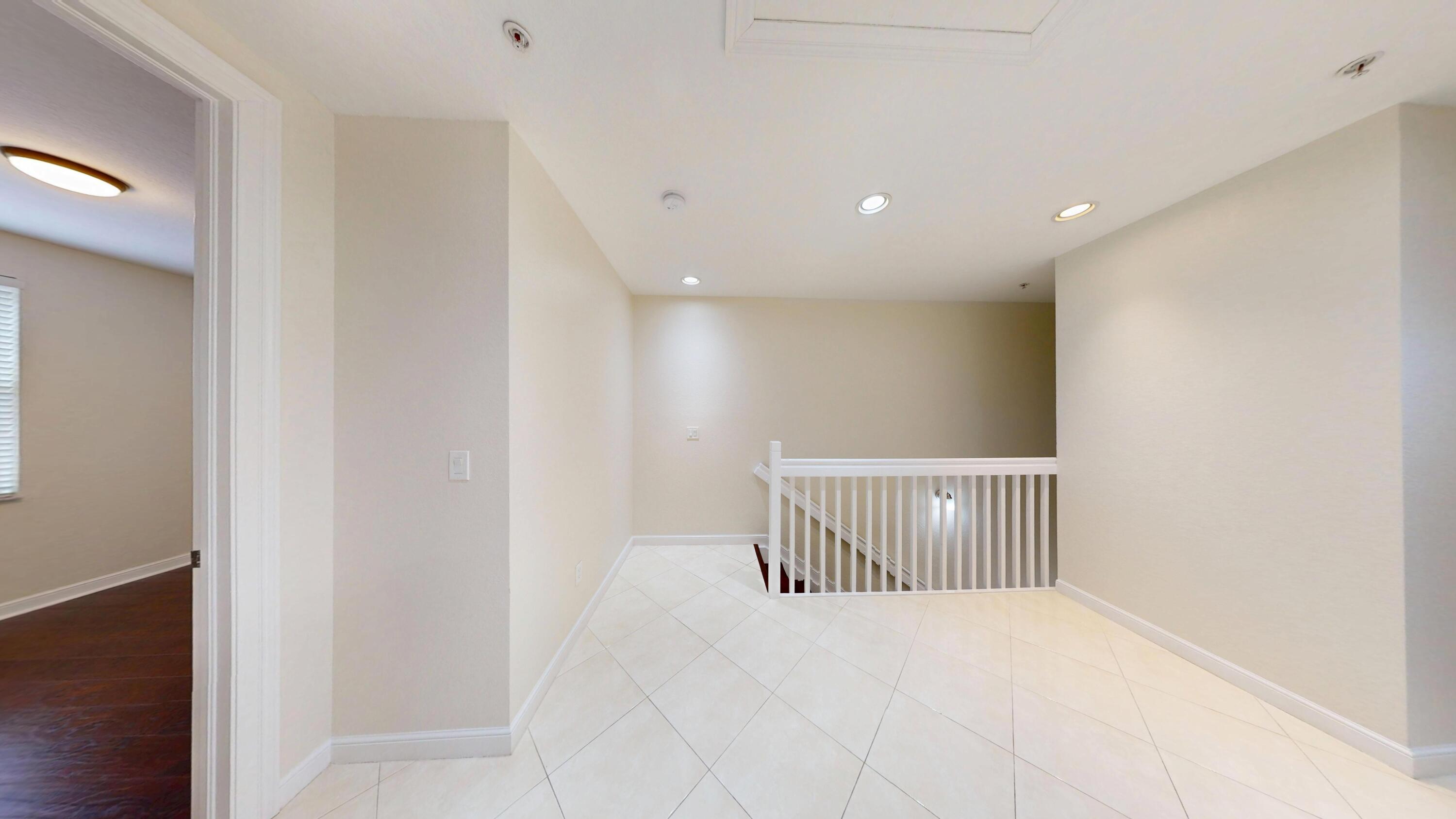 CITYSIDE CONDO - Residential Lease