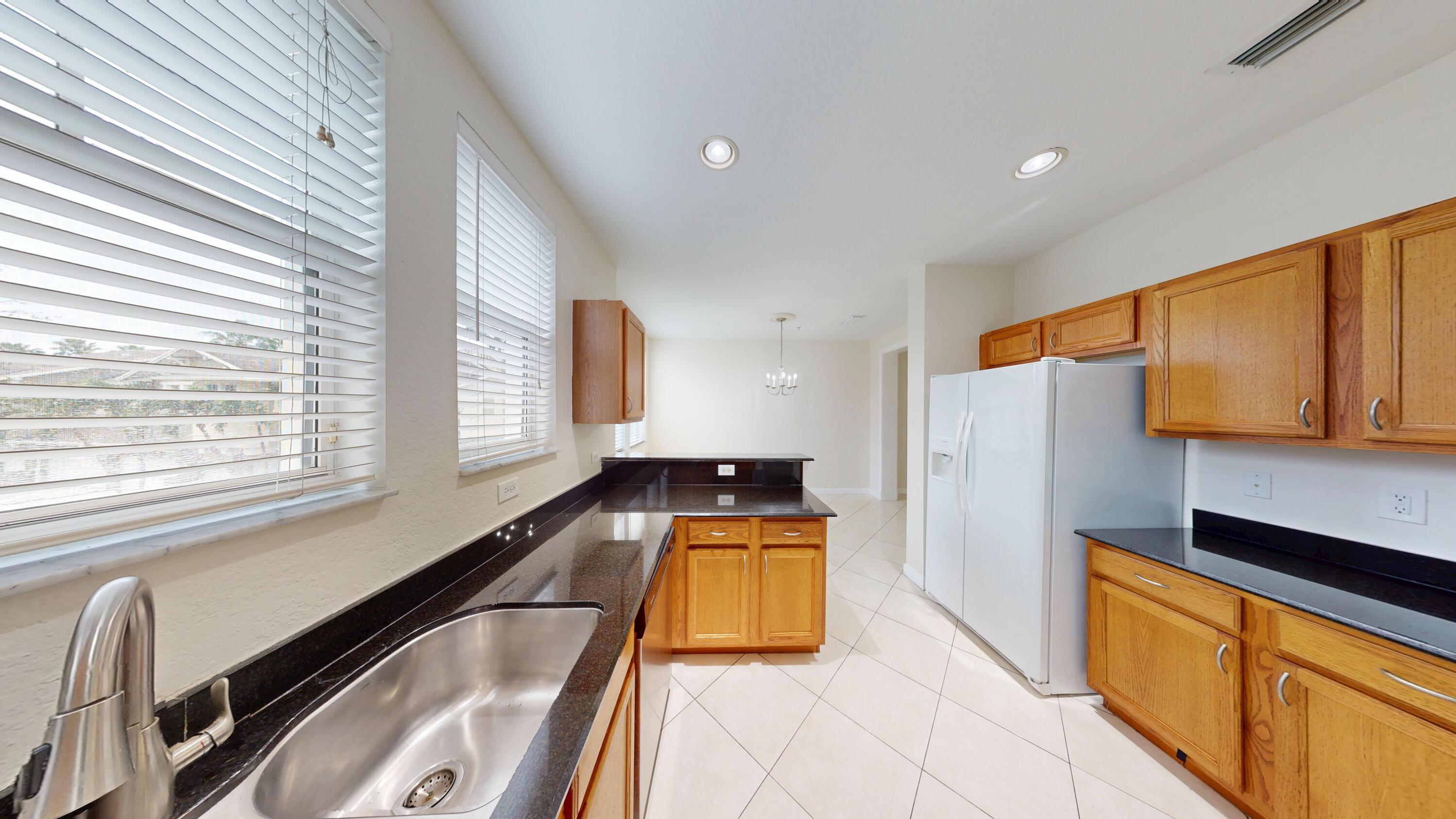 CITYSIDE CONDO - Residential Lease