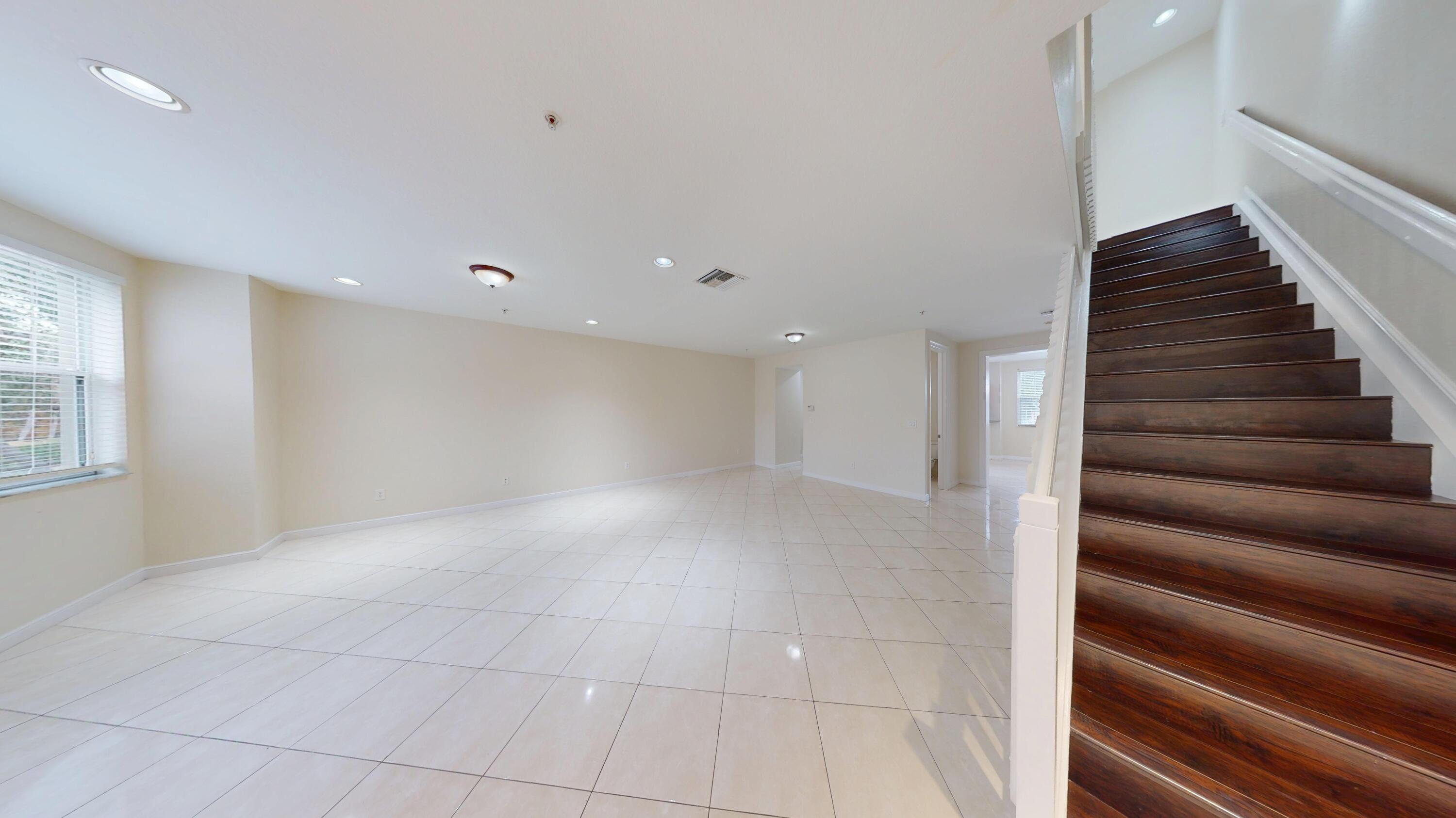 CITYSIDE CONDO - Residential Lease