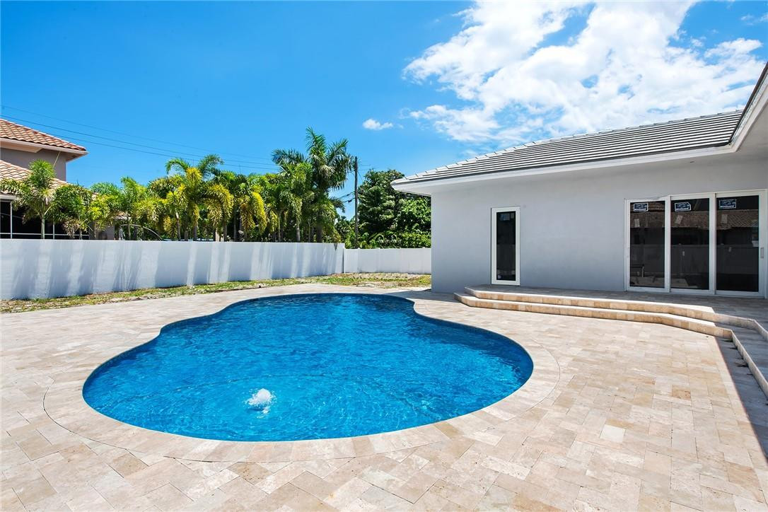 Coral Ridge 21-50 B - Residential