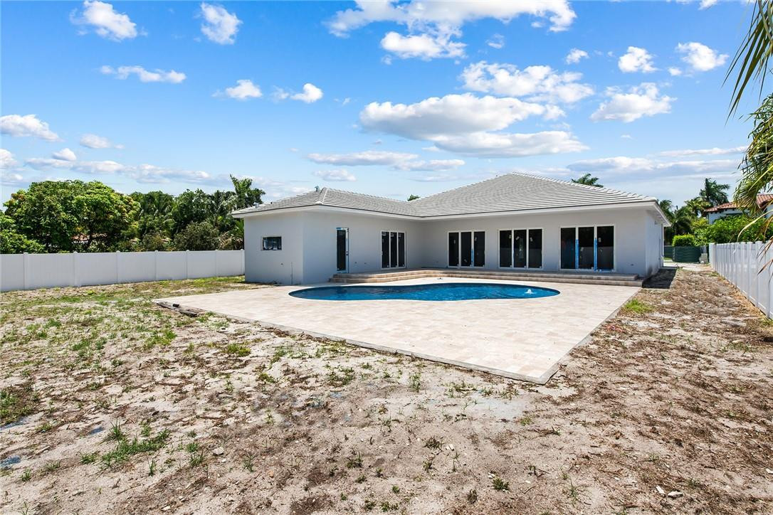 Coral Ridge 21-50 B - Residential
