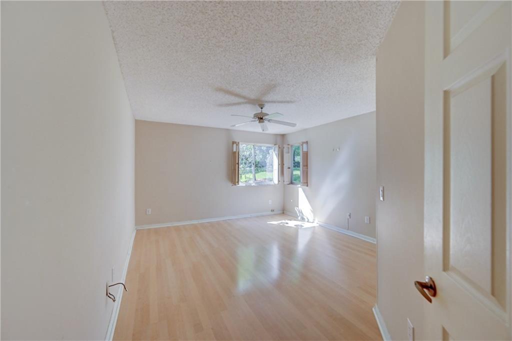 Weldon at Kings Point - Residential