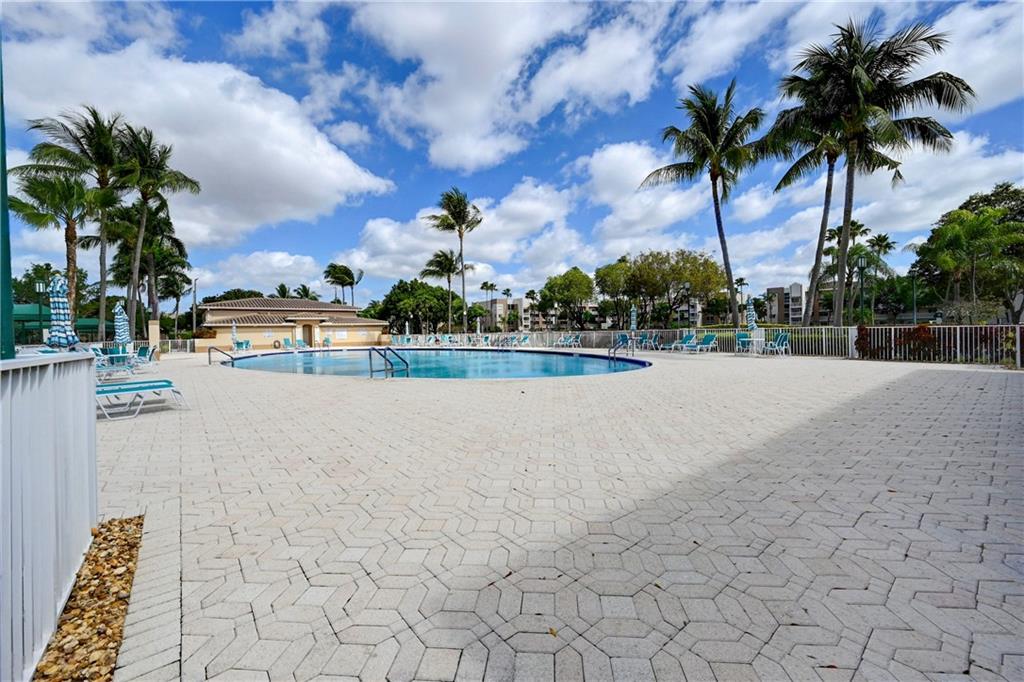 Weldon at Kings Point - Residential