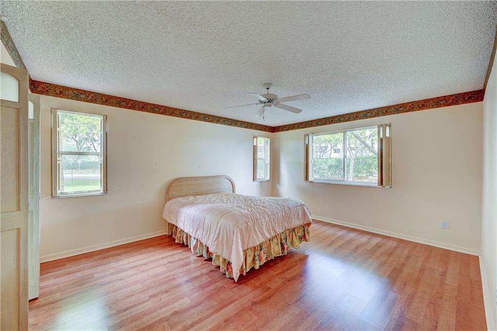 Weldon at Kings Point - Residential