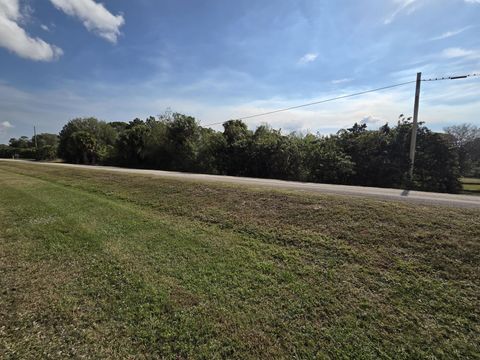 19542 Green Grove Court Loxahatchee FL 33470