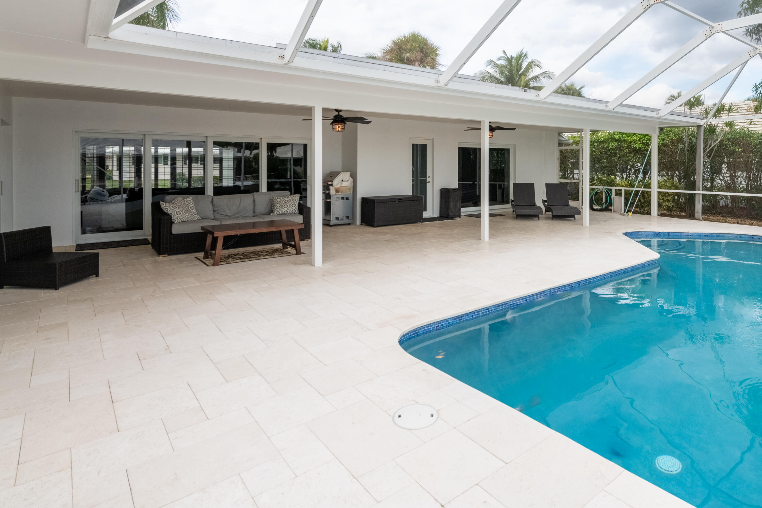 CAMINO GARDENS - Residential