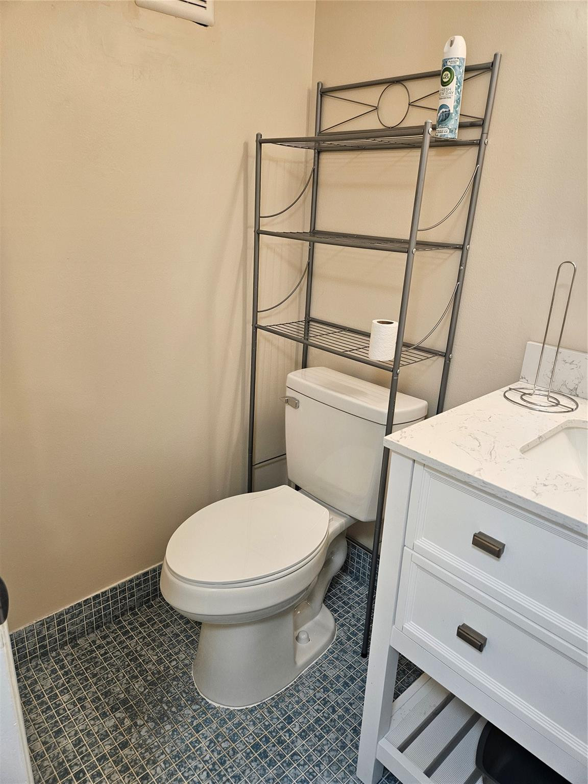 TILFORD D CONDO - Residential