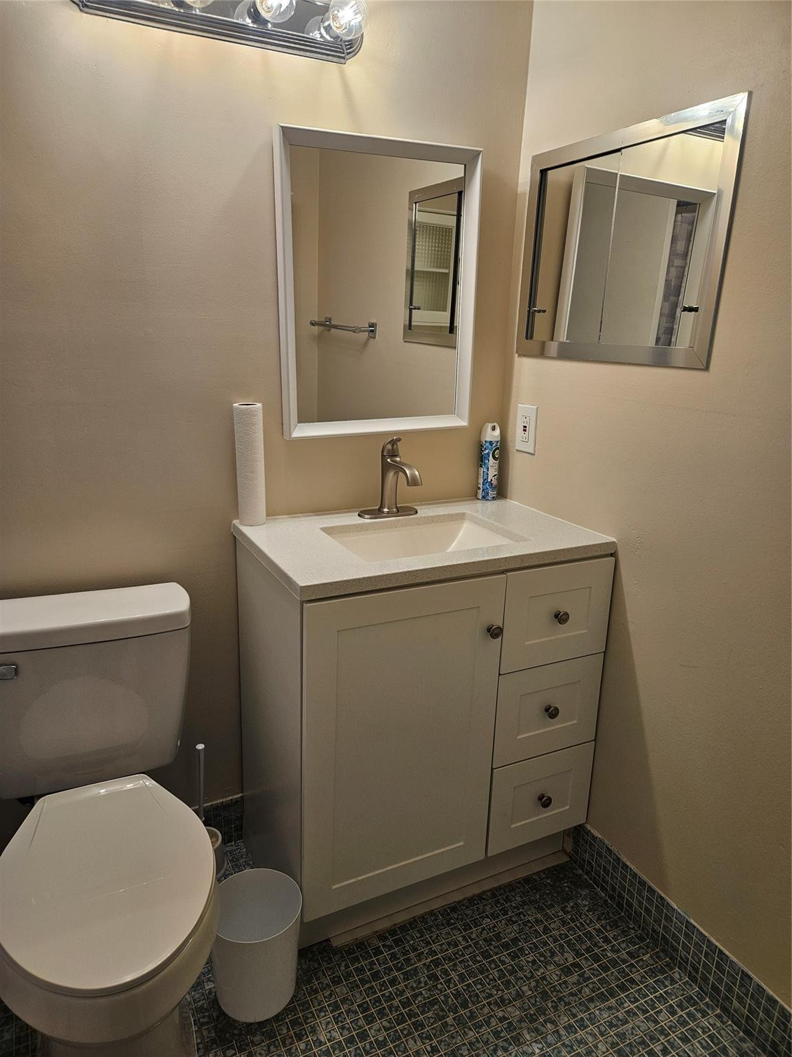 TILFORD D CONDO - Residential