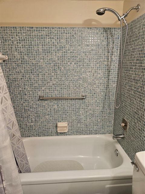 Tiny photo for 82 Tilford D #82, Deerfield Beach, FL 33442 (MLS # B26014274)