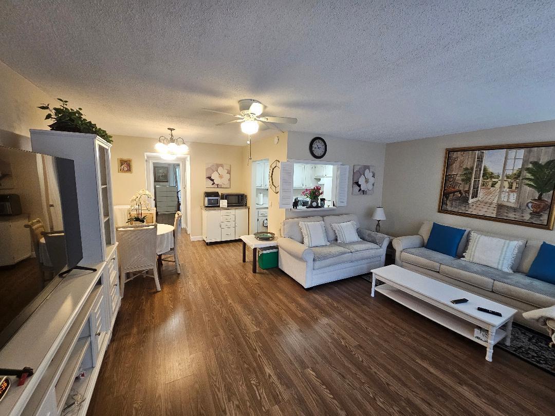 TILFORD D CONDO - Residential